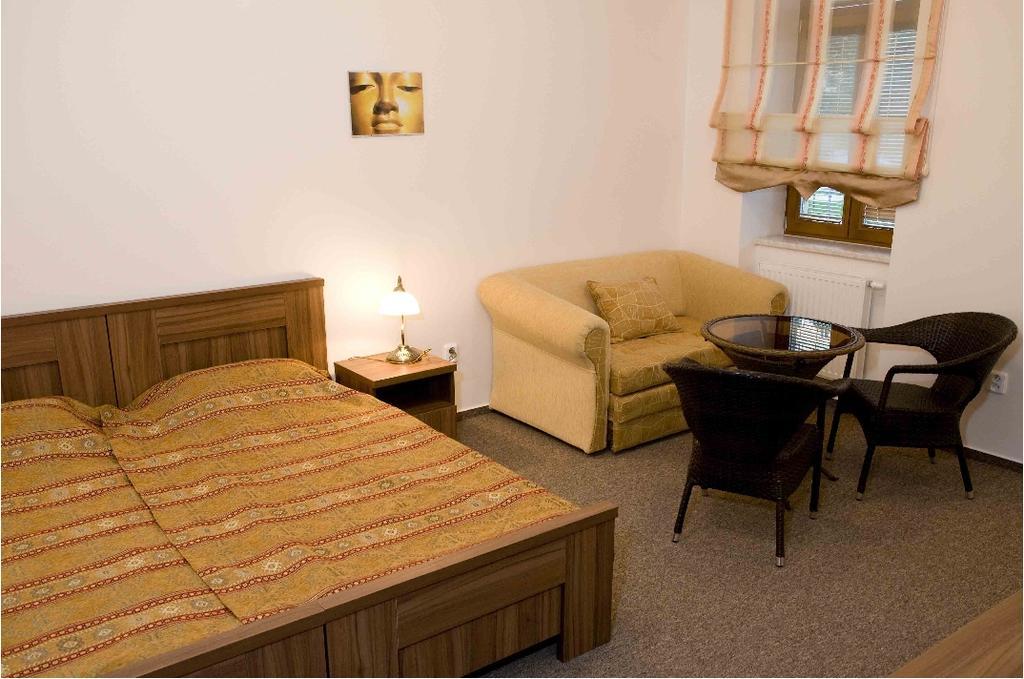 Hotel Satyam Μπρνο Εξωτερικό φωτογραφία